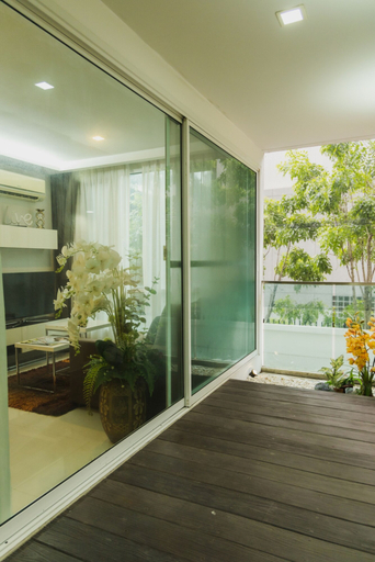 Others 4, Beverly 33 Suites by PROMPT HOLIDAY HOME, Wattana
