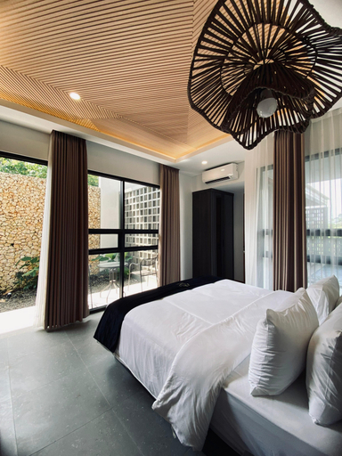 Bedroom 12