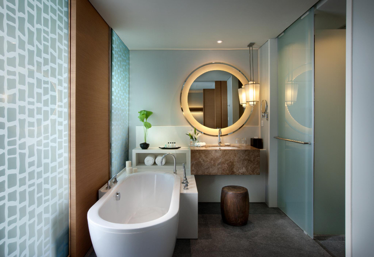 Bathroom 4