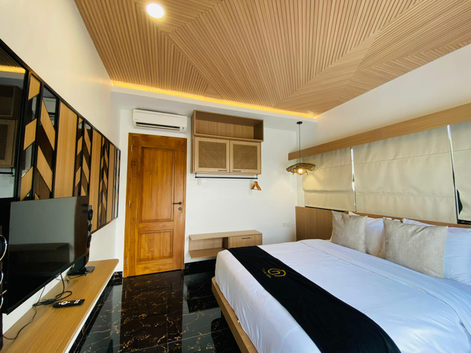 Bedroom 14