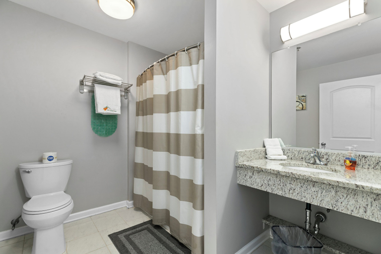 Bathroom 3, Valley Extended Suites, Augusta