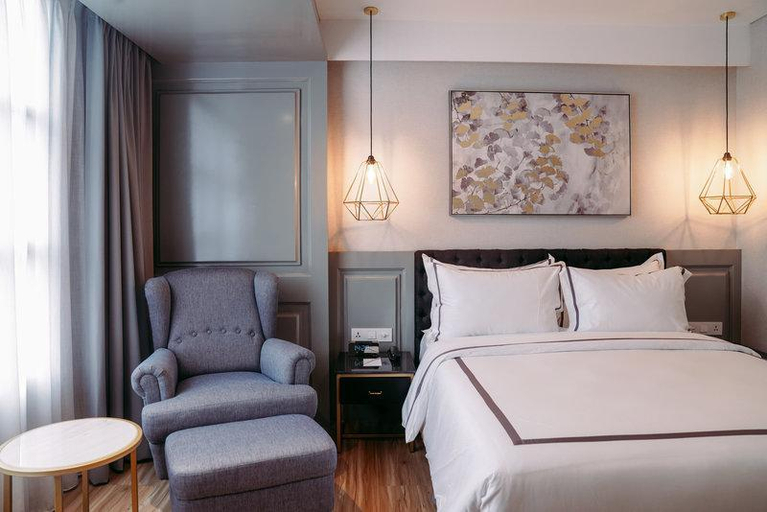Bedroom 8