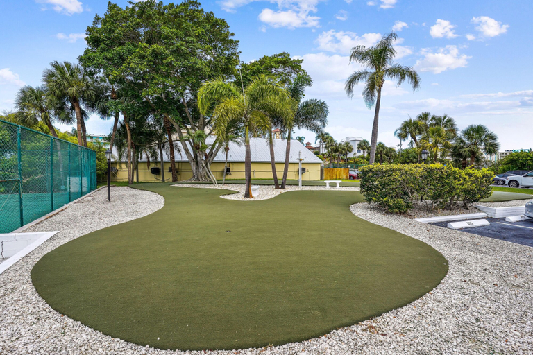 Others 5, Bayshore Yacht & Tennis 409 - Premier, Pinellas