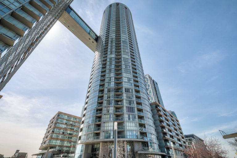 Exterior & Views 2, The Pearl Waterfront Estate, Toronto