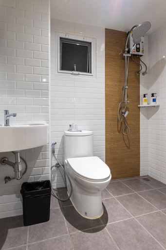 Bathroom 3