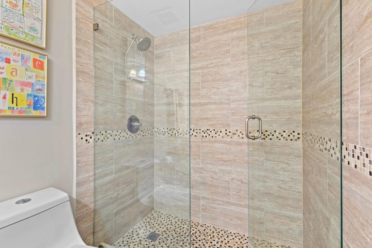 Bathroom 4, Castle Reef 312, Volusia