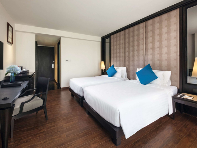 Bedroom 25