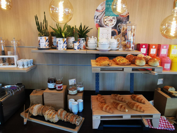Food & Drinks 5, Residhome Asnieres, Hauts-de-Seine