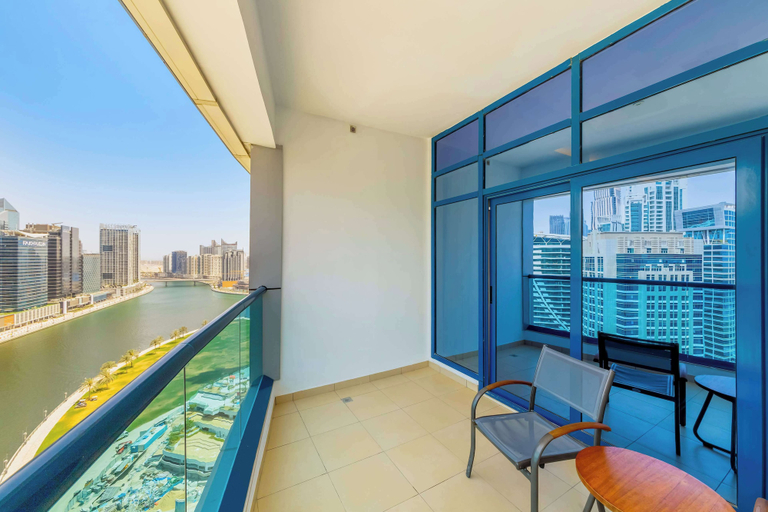 Sport & Beauty 2, Radisson Blu Hotel Dubai Waterfront, Dubai