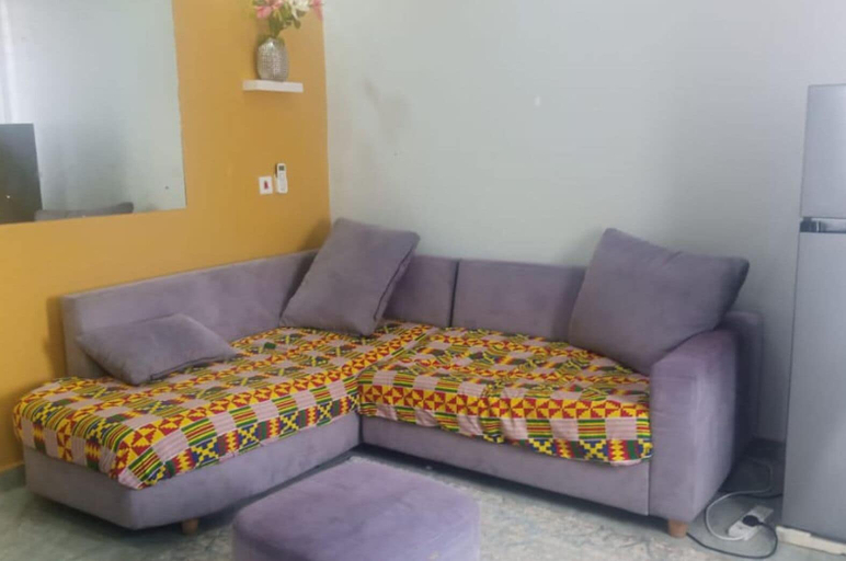 Living area, Impeccable Comfortable One Bed Apartment in Accra, Tema