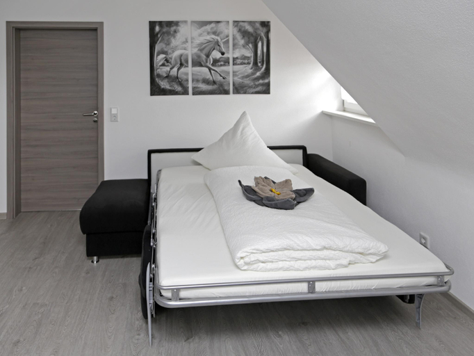 Bedroom, Frankenfewo, Ansbach