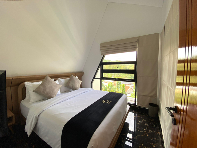 Bedroom 15