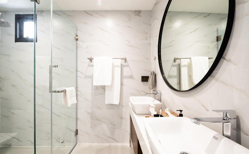 Bathroom 6