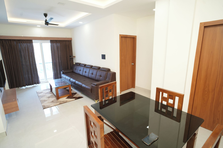 Others 4, Theeram Residency, Kozhikode