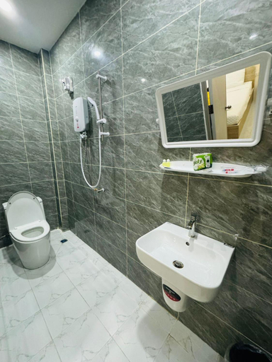 Bathroom 4, VIENTIANE BB HOSTEL, Vientiane