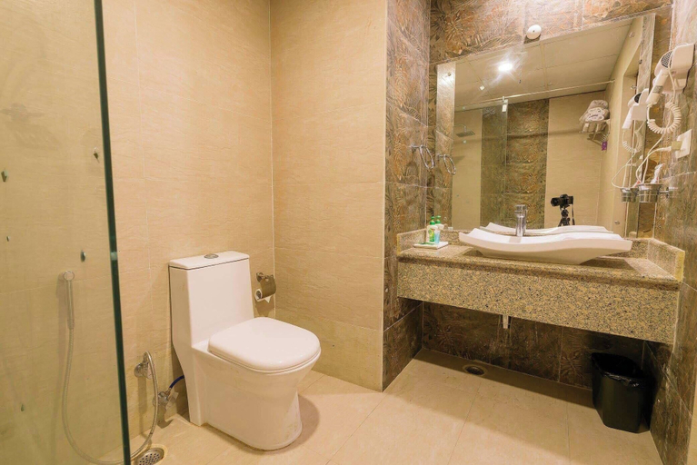 Bathroom, Hotel Pujan Pvt.Ltd, Narayani