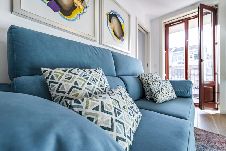 Room 5, Nomad s Lux - 1bdr The Silent Nest in Bonfim, Porto
