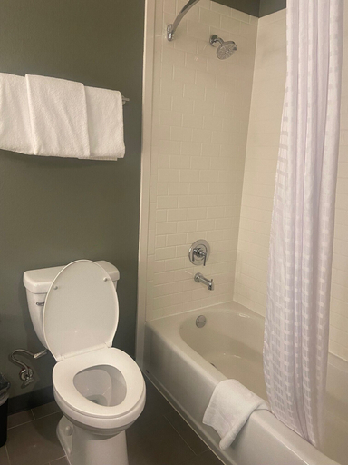 Bathroom, Extended Studio Hotel Ontario, San Bernardino