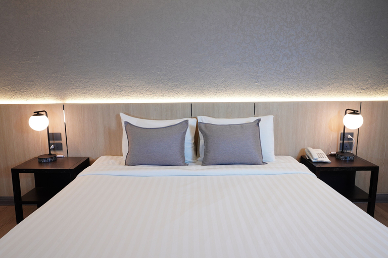 Bedroom 13