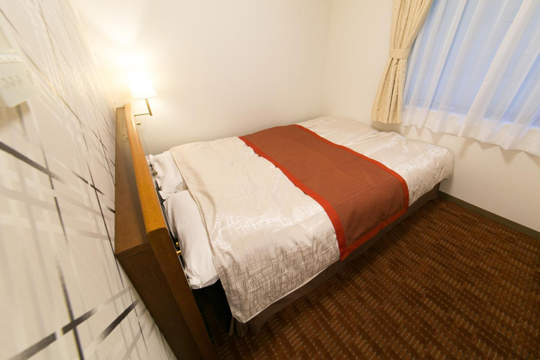Bedroom 13