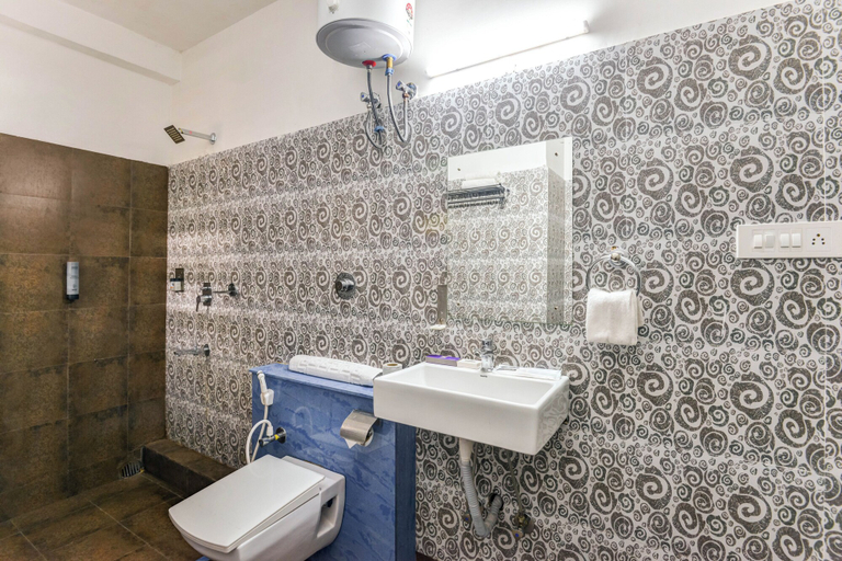 Bathroom 4, Mount Amara Hotel & Spa, Jalpaiguri