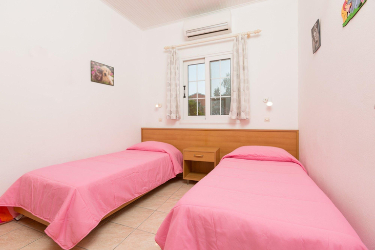 Bedroom 3, Georgia Walk to Beach Sea Views A C Wifi Car Not Required - 293, Ionian Islands