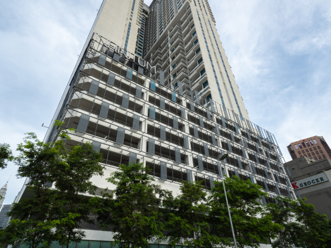 Exterior 28