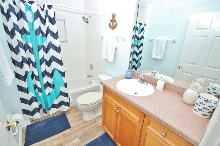 Bathroom 1, Oceanwalk 7-501, Volusia
