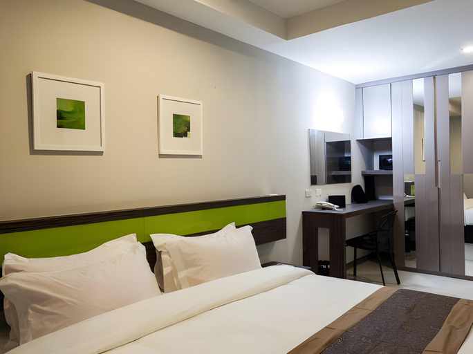 Bedroom 12