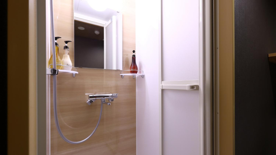 Bathroom 6