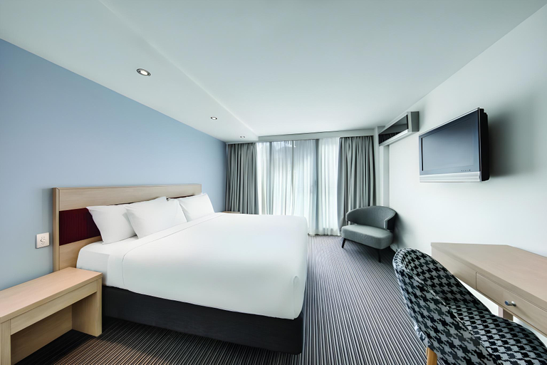 Bedroom 18