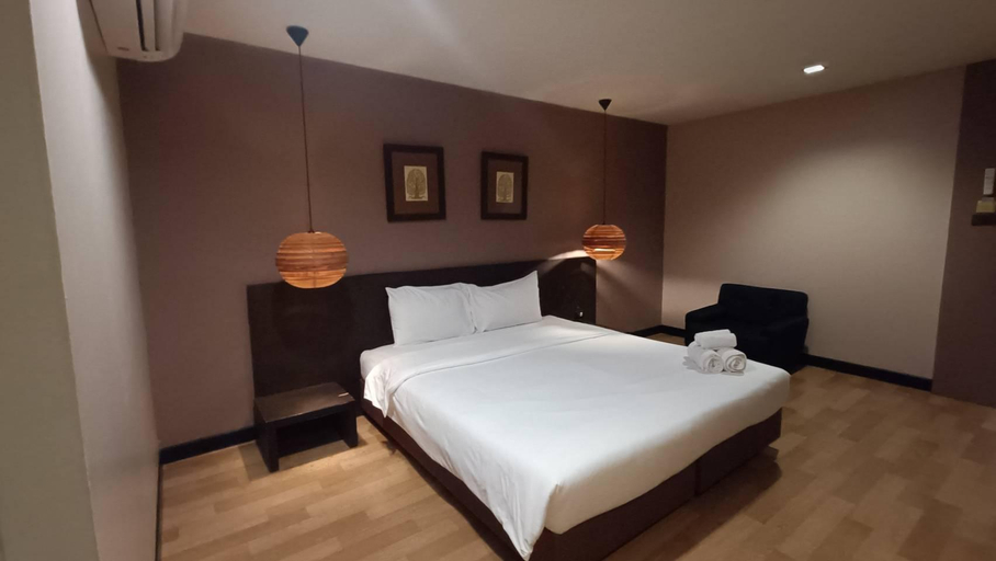 Bedroom 16
