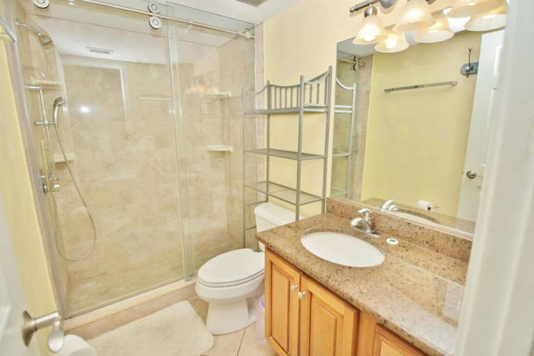 Bathroom, Sea Coast Gardens III 117, Volusia