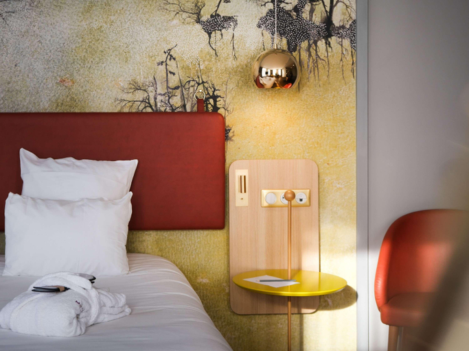 Bedroom 3, Mercure Saint Omer Centre Gare, Pas-de-Calais