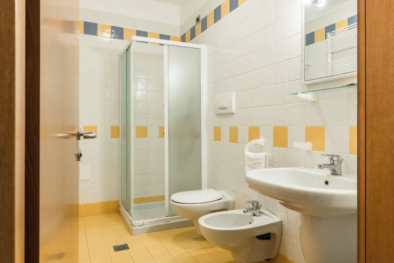 Bathroom 5, Bosco Canoro Resort, Venezia