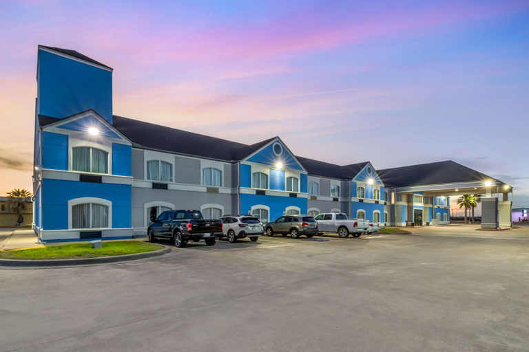 Exterior & Views 2, Best Western Port Lavaca Inn, Calhoun