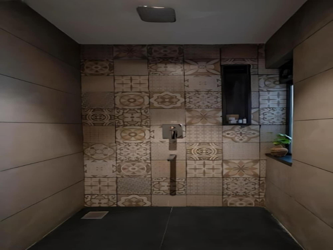 Bathroom 4, Klov Resort & Spa, Wayanad