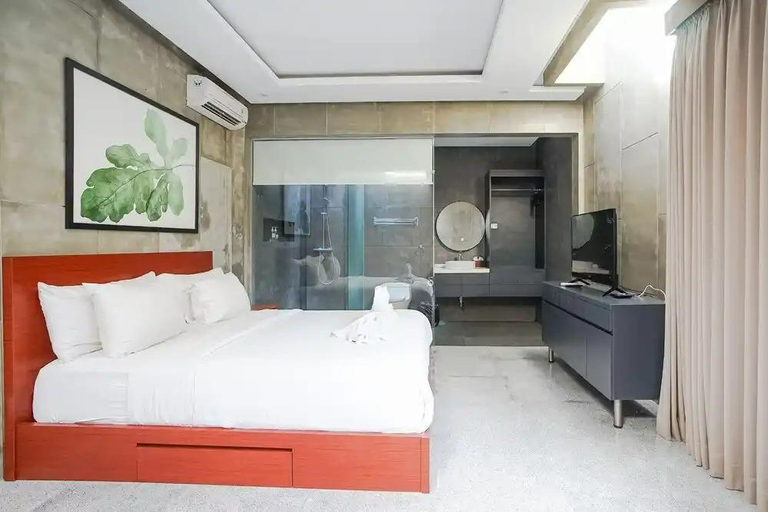 Bedroom 8