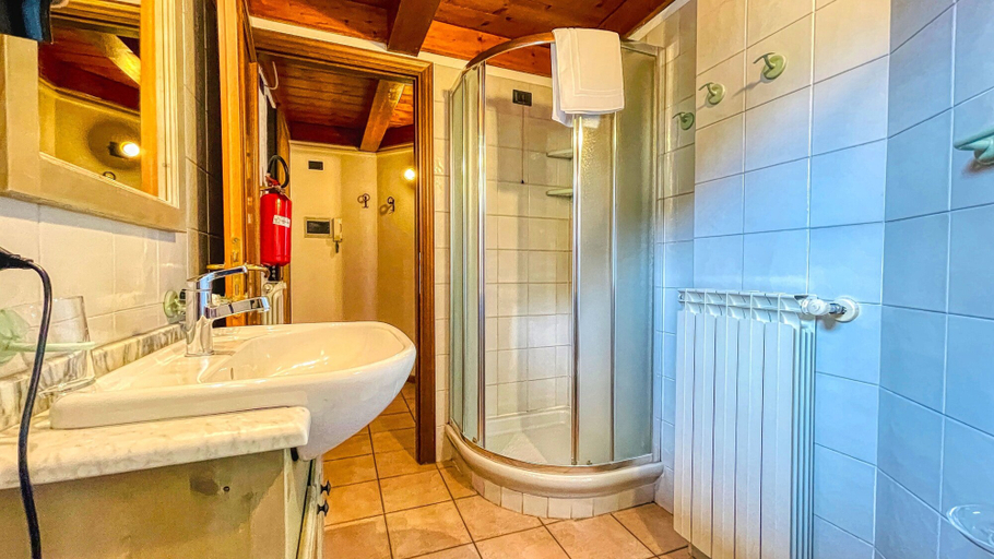 Bathroom 4, Residence villa Frejus, Torino