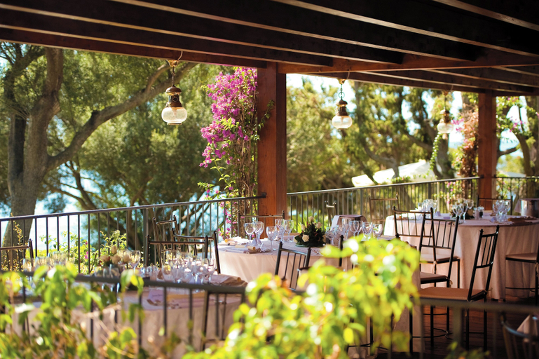 Food & Drinks 5, Luna Sardinia, Cagliari