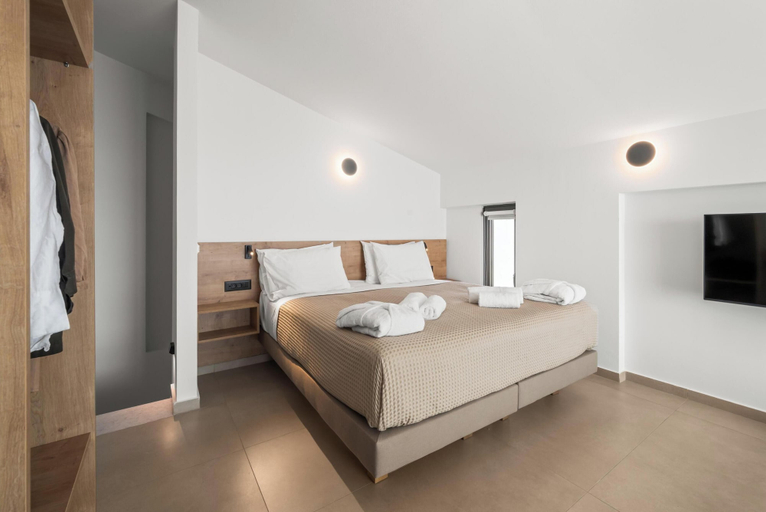 Bedroom 5, Evelmare Beachfront Apartments, Crete