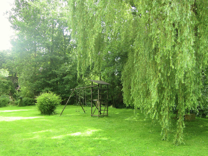 Others 4, Apartment near Forest and Hiking Trails, Namur