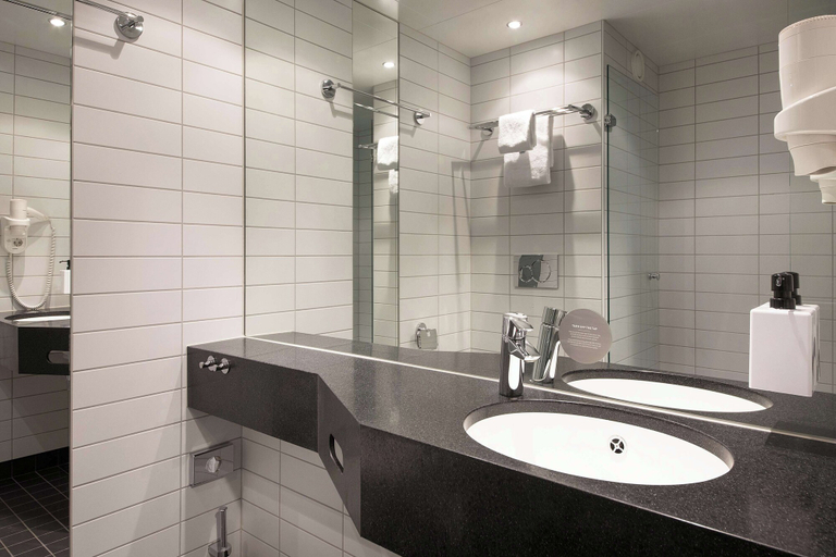 Bathroom 4, Scandic Bakklandet, Trondheim