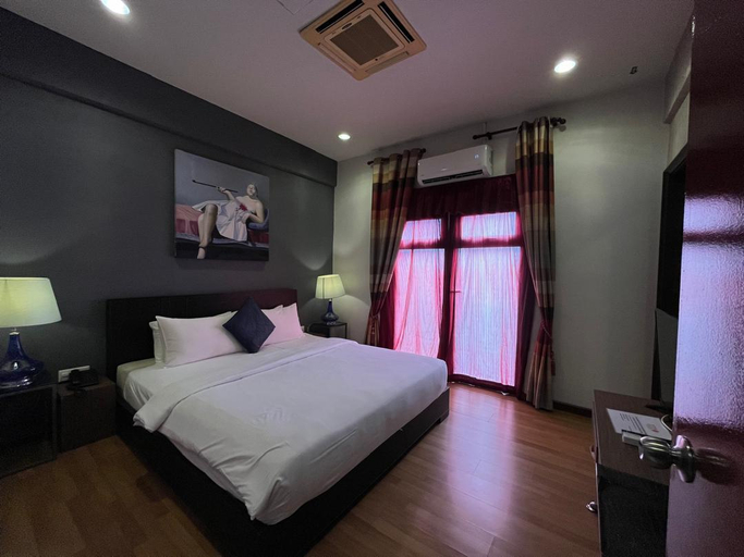 Bedroom 7