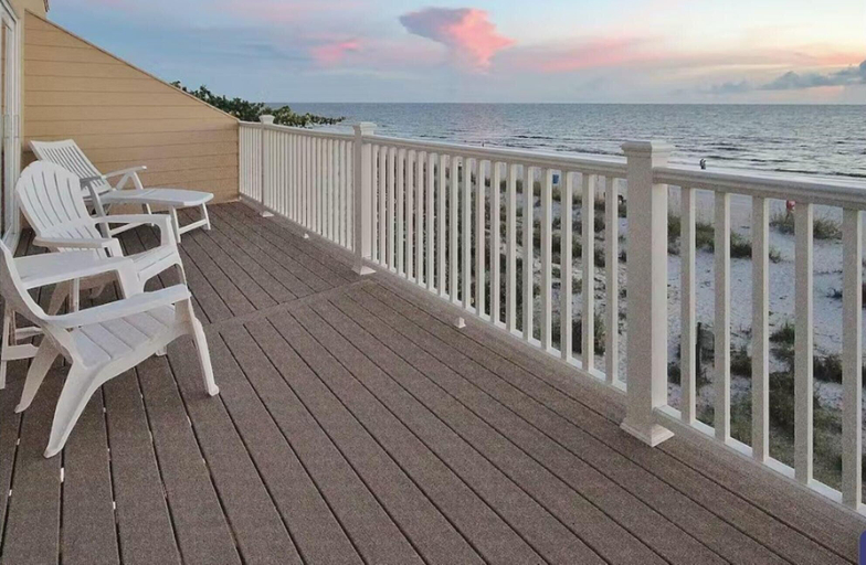 Others 4, Beach Haven #C6, Pinellas