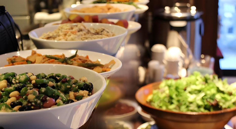 Food & Drinks