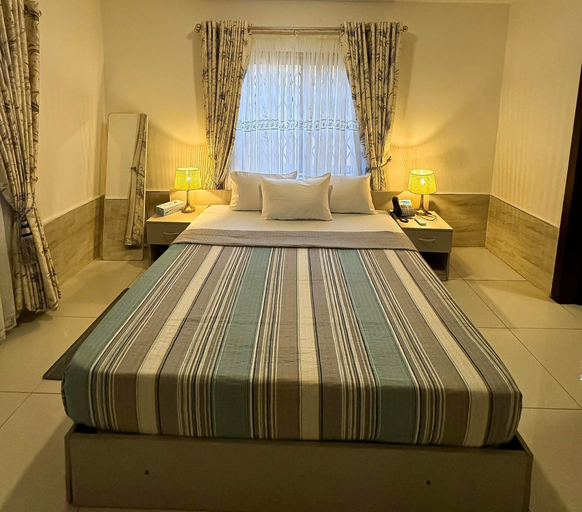 Bedroom 2, Barima Royal Hotel & Apartment, Accra