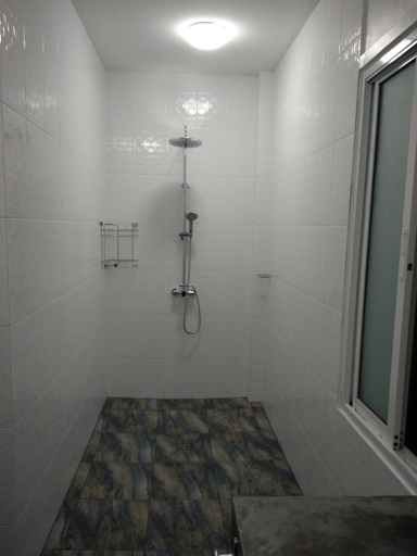 Bathroom 4, Blessed Koh Chang, Koh Chang