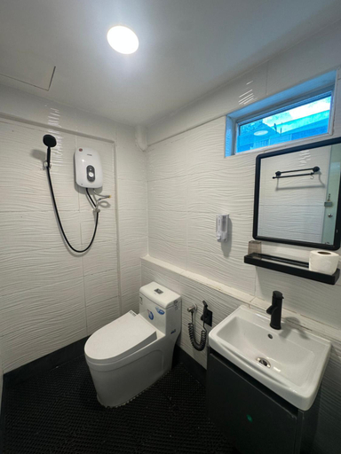 Bathroom 9