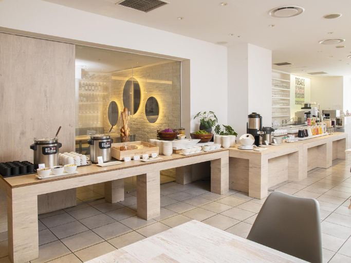 Food & Drinks 4, Hotel Plumm, Yokohama
